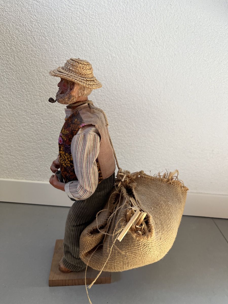 Statuette: Vintage Bauernpuppe mit Heusack & Pfeife – Usato da Sierre venduto da black.box 1