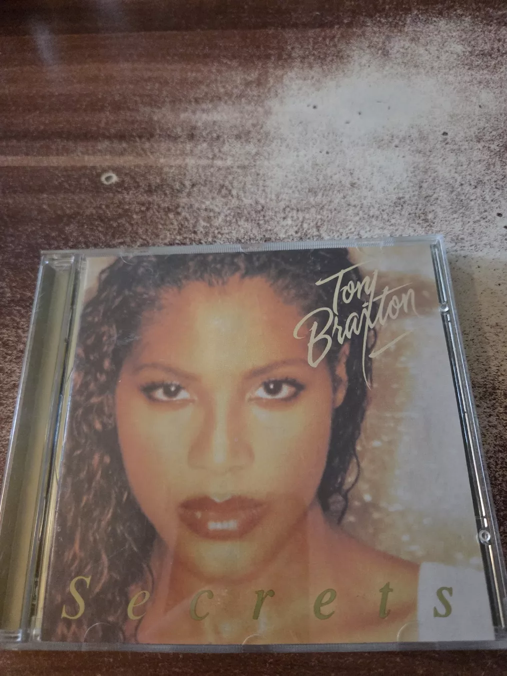 CD: Toni Braxton - Secrets – Usato da Wattenwil venduto da Mage66