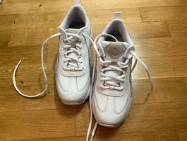 Mädche Cilla Lux Sneaker von Puma Gr. 36 Sohlenlänge 22.5 cm