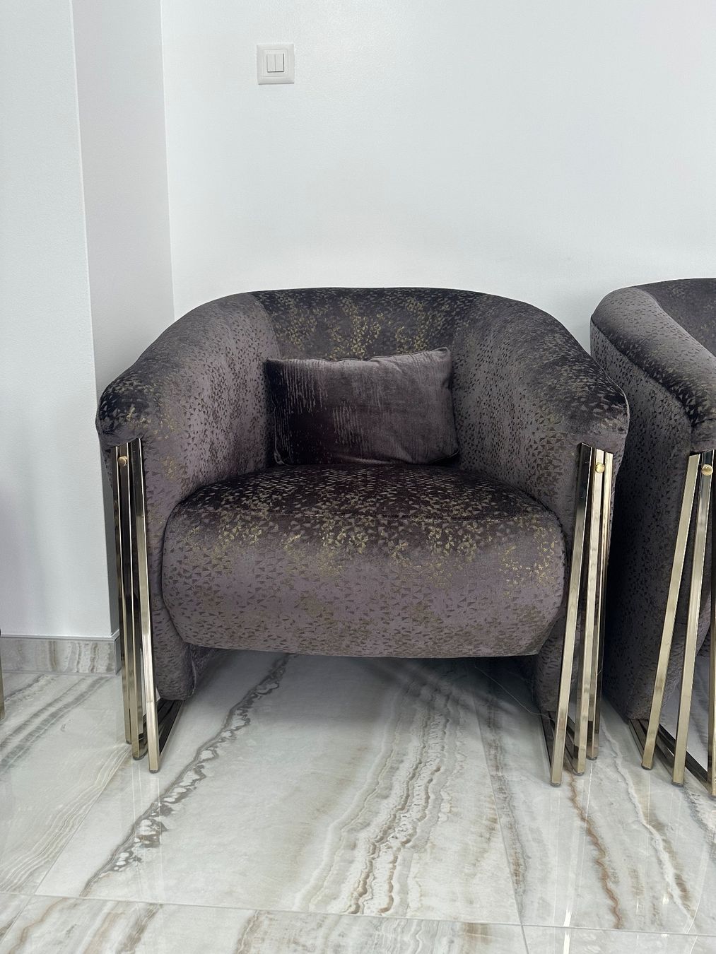 Divani: Sofa Luxe SUPER PRIX !!! – Nuovo e nell'imballaggio originale da Orpund venduto da dizi.98 5