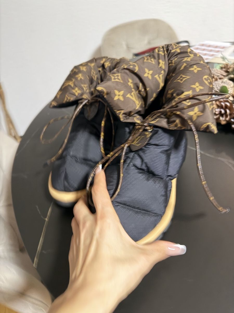 Louis Vuitton Scarpe da donna: Louis Vuitton pillow boots – Nuovo (secondo la descrizione) da Mellingen venduto da eli_7hdx 2