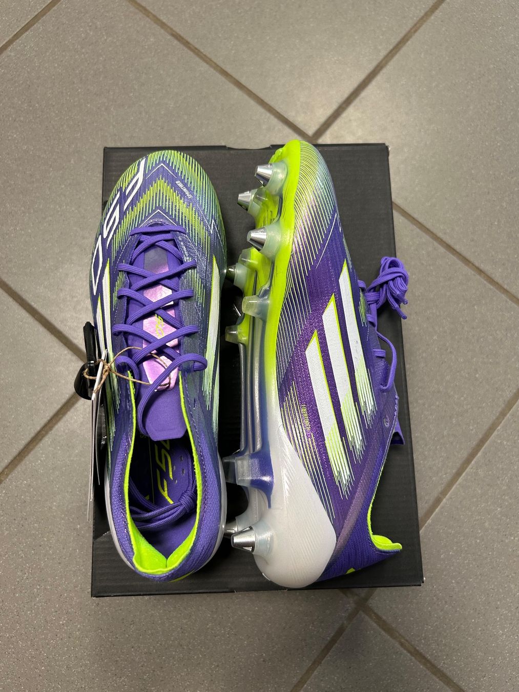 Adidas Scarpe da uomo: Adidas F50 Elite SG – Nuovo e nell'imballaggio originale da Rapperswil SG venduto da Vandalis 1