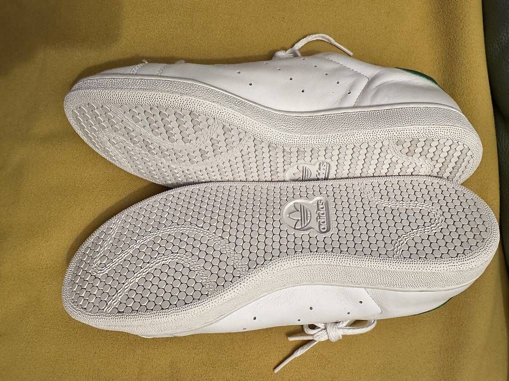 Adidas Chaussures hommes: Adidas Schuhe 43 – D'occasion à Zürich par Cibin 1