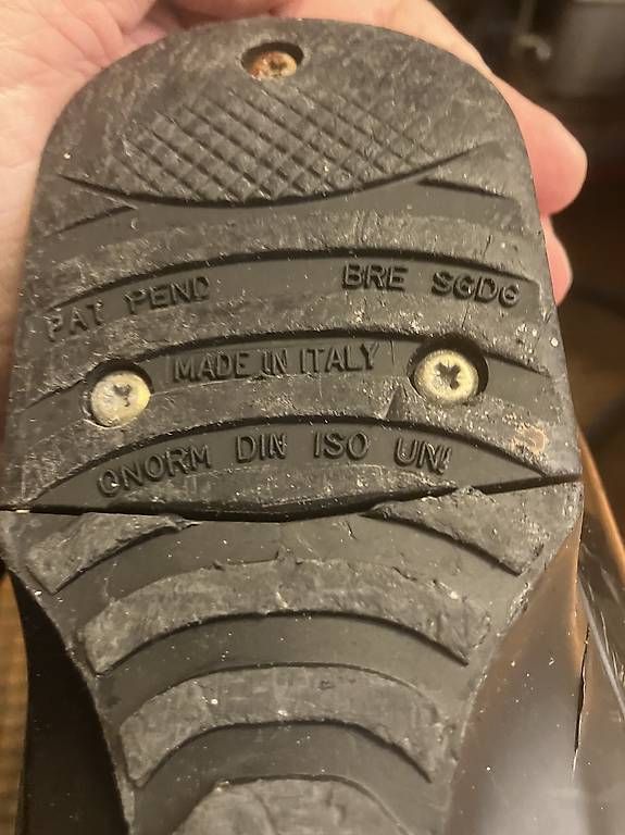 Chaussures hommes: Chaussures de ski Salomon - 41 à 42.5 – D'occasion à Genève par sbo_ks28 3
