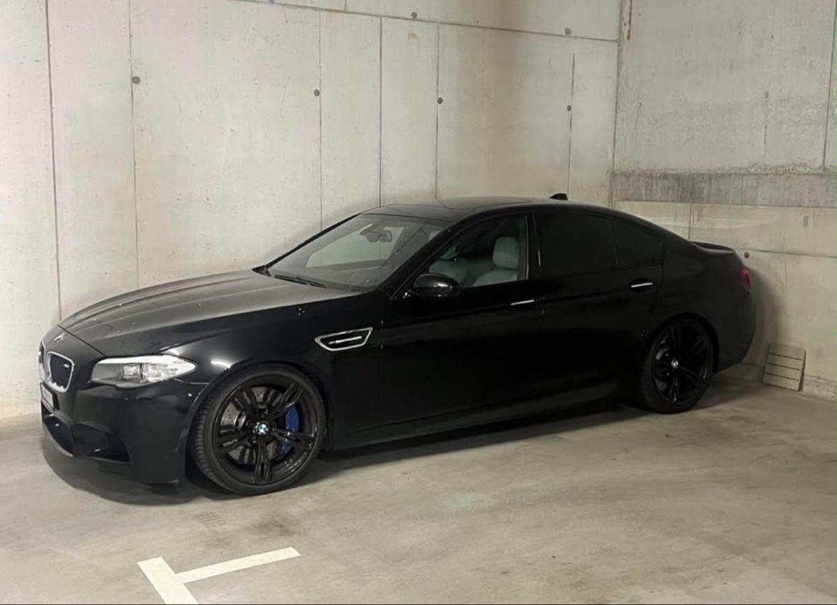 BMW Cerchioni: Bmw M5 / M6 felgen – Usato da Lyss venduto da arditbenz