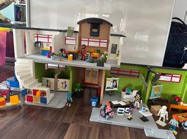 Playmobil grosse Schule 9453+9809+9810