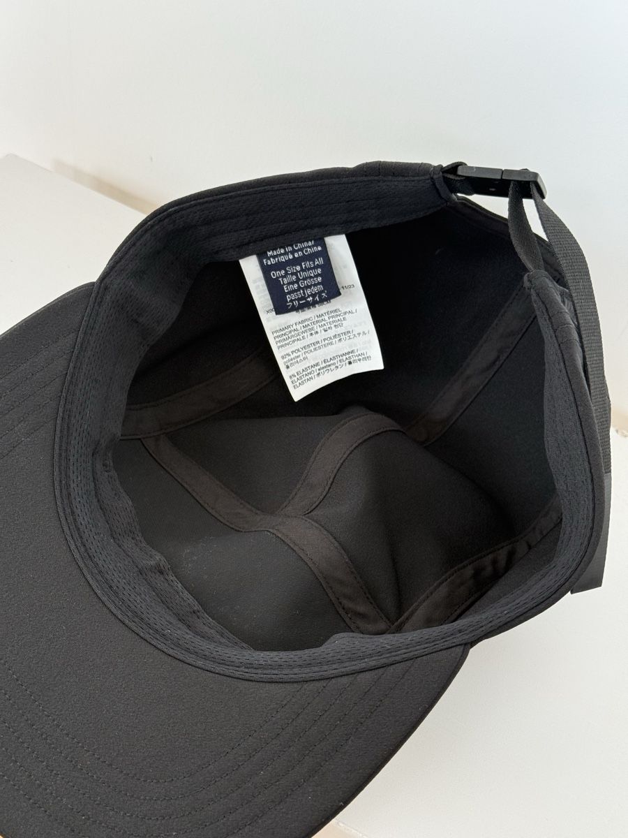 Arcteryx Copricapi, berretti & cappellini: Arc‘teryx Calidum 5 Panel Cap NEW – Nuovo (secondo la descrizione) da Zürich venduto da ljjud 2