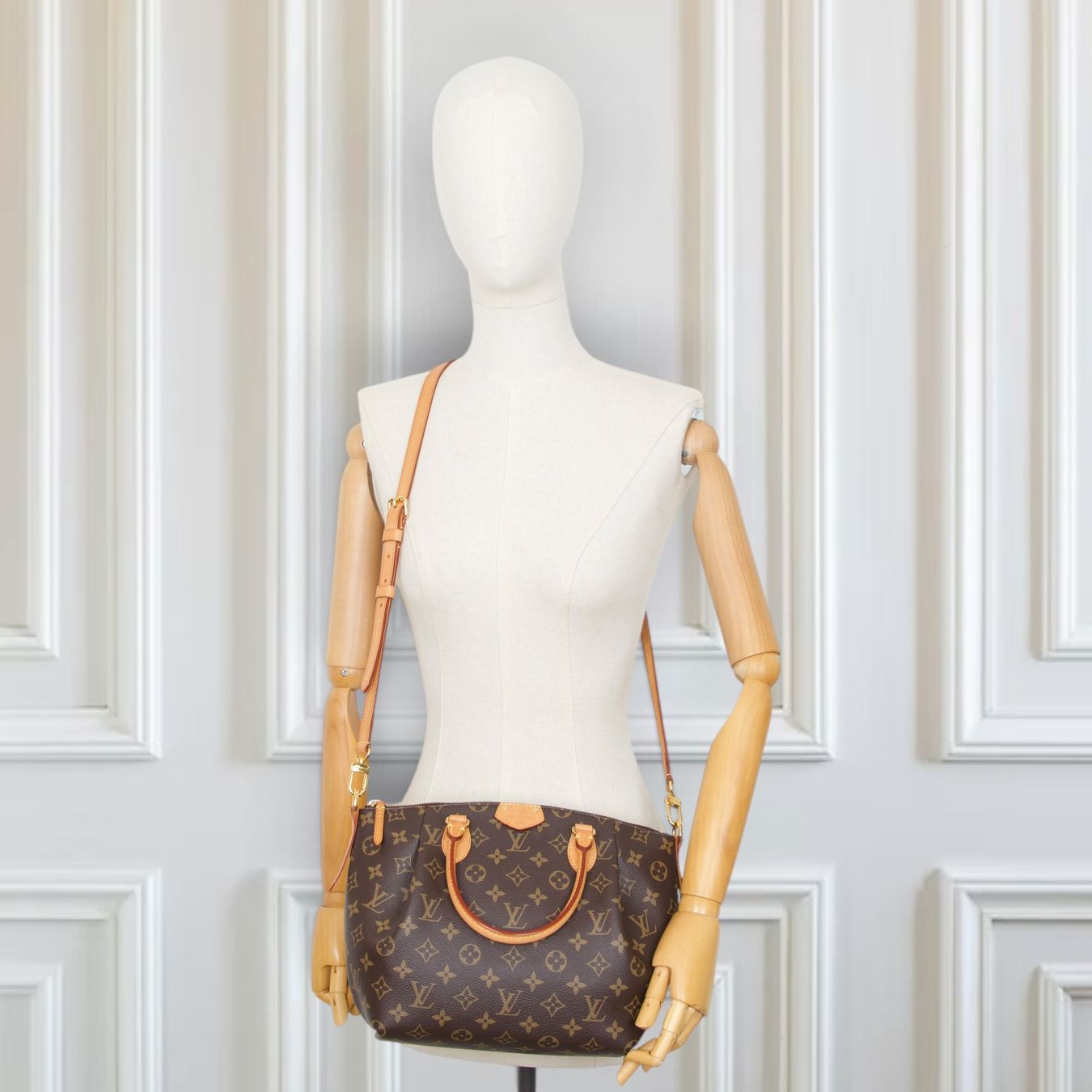 Louis Vuitton Sacs femmes: Louis Vuitton Turenne PM Monogram – D'occasion à Binningen par Designerlabels 2