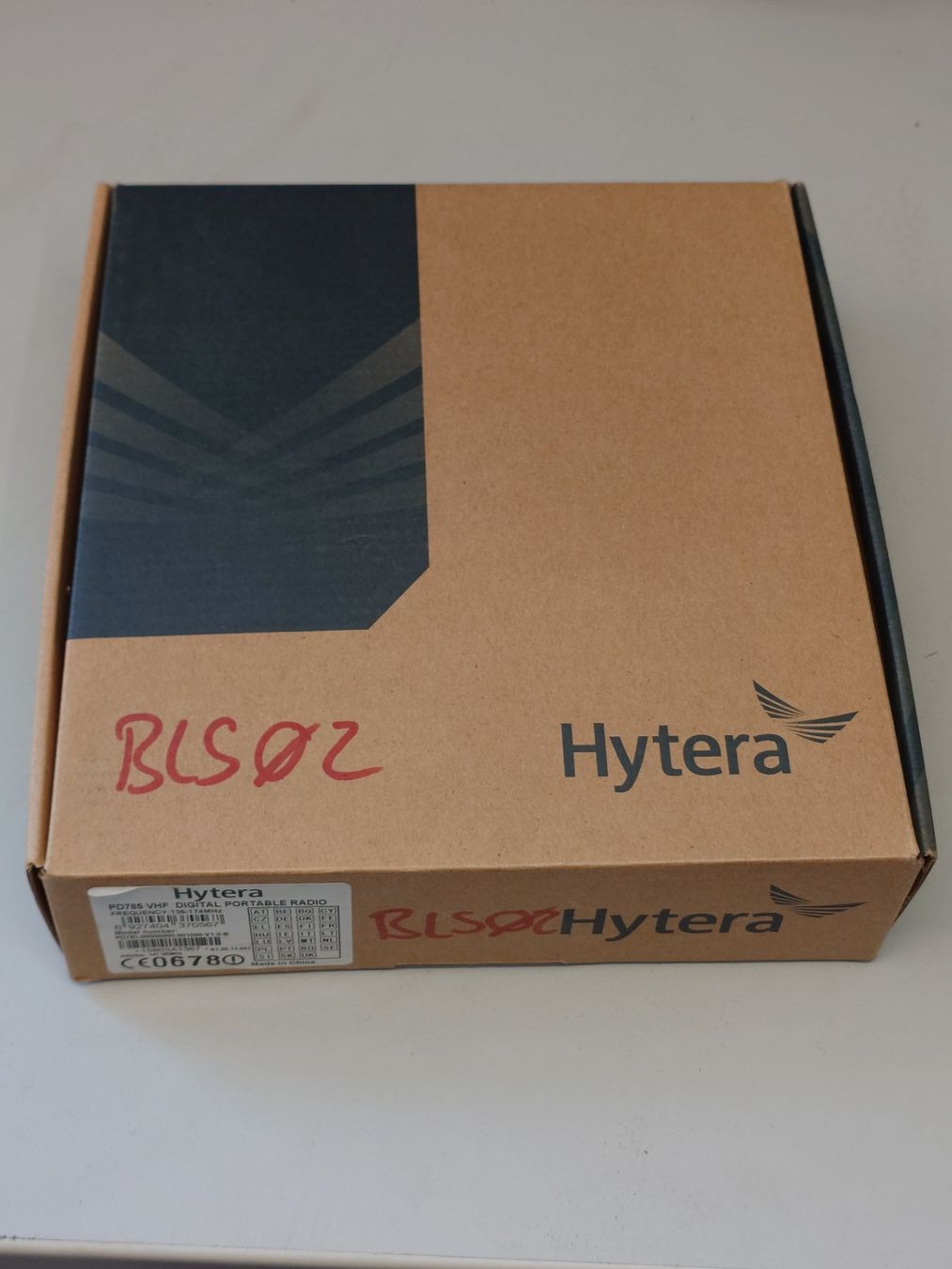 Hytera Radiocomunicazione: Tragbares Amateurfunkgerät Hytera PD-785 – Nuovo e nell'imballaggio originale da Thun venduto da werft_thun 1