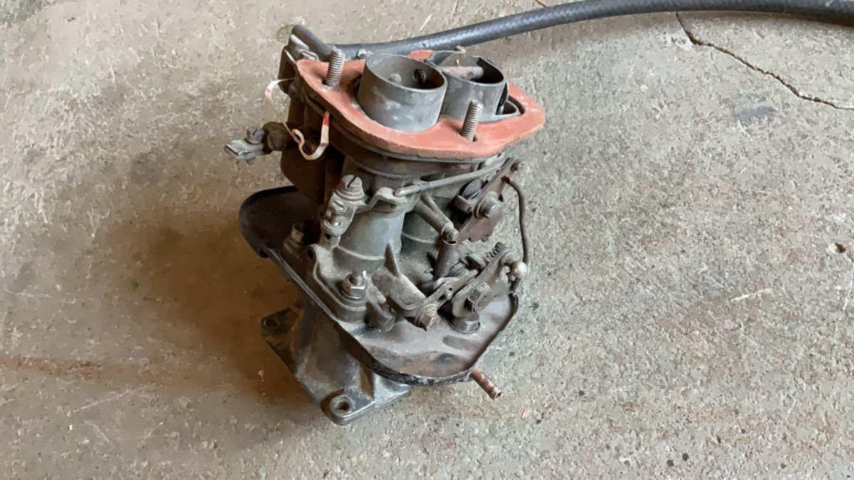 Seat Motoren: SEAT 600D Motor mit WEBER Vergaser und Luftfilter – Defekt aus Winterthur von ValentinLupp 6