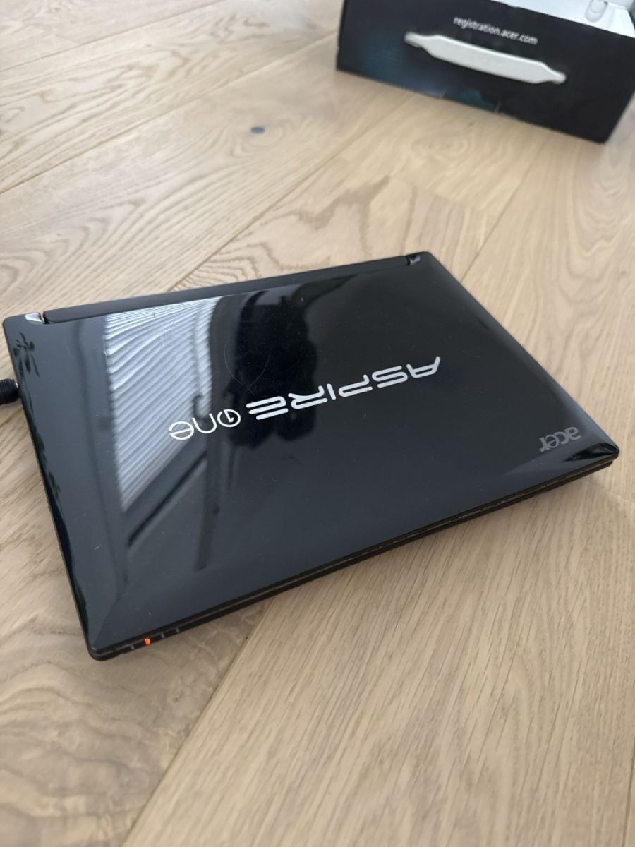 Acer Notebook: Acer Aspire One  – Difettoso da Bern venduto da U2000 1