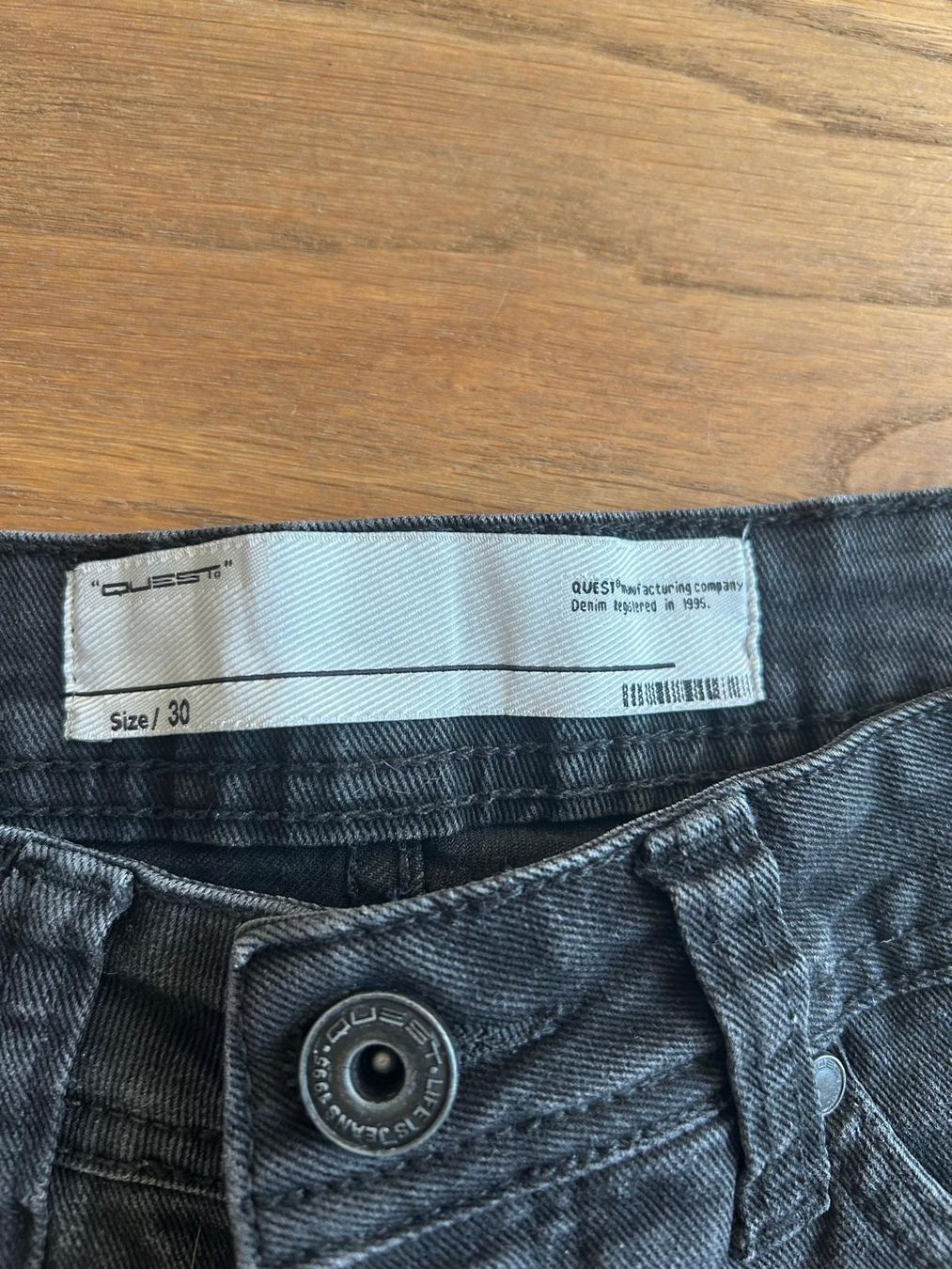 Pantalons: Short en Jeans – D'occasion à Chêne-Bourg par JKLN 1