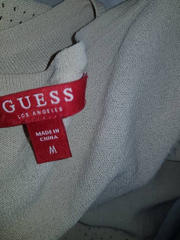 Guess Camicette: GUESS, Bluse, Pulli – Usato da Wetzikon ZH venduto da med_2y76 1
