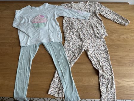 Zara 2 Pijamas 120cm 6-7 Jahre
