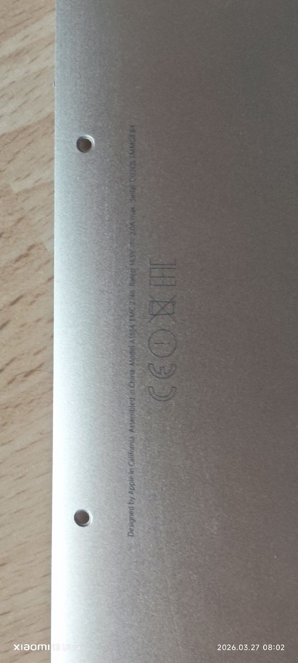 Apple Notebook: Pièces détachées  pour Macbook model A1534. – Usato da Estavayer-le-Lac venduto da nac_5hgd
