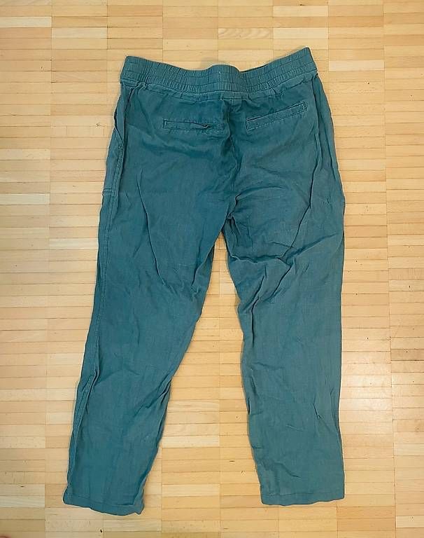Pantaloni: Hose grün Grösse M Marke Cecil – Usato da Binningen venduto da SimoneMinimalism 1
