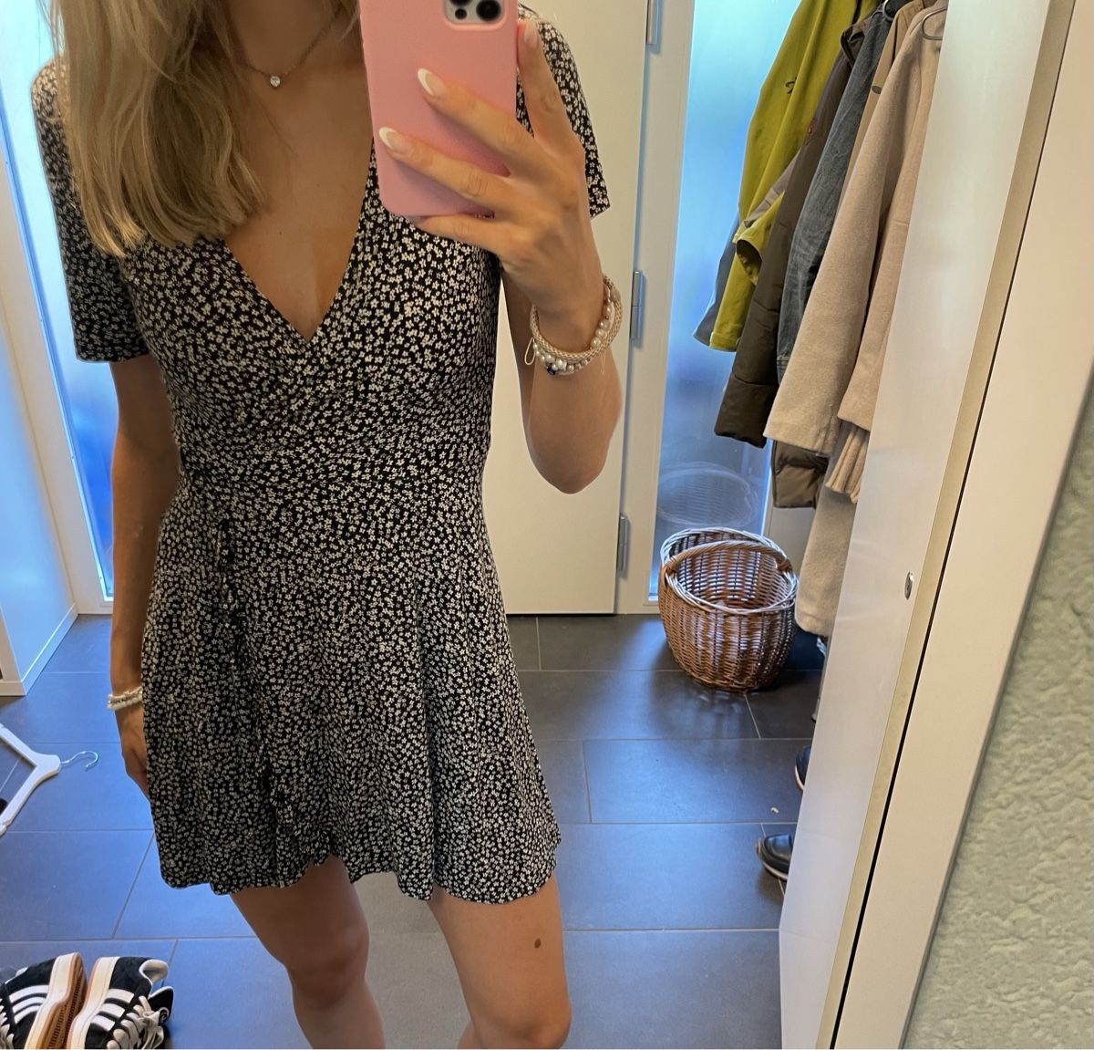 Pull&Bear Vestiti: Sommerkleid Marke Pull&Bear – Nuovo (secondo la descrizione) da Jona venduto da liv_kjr6
