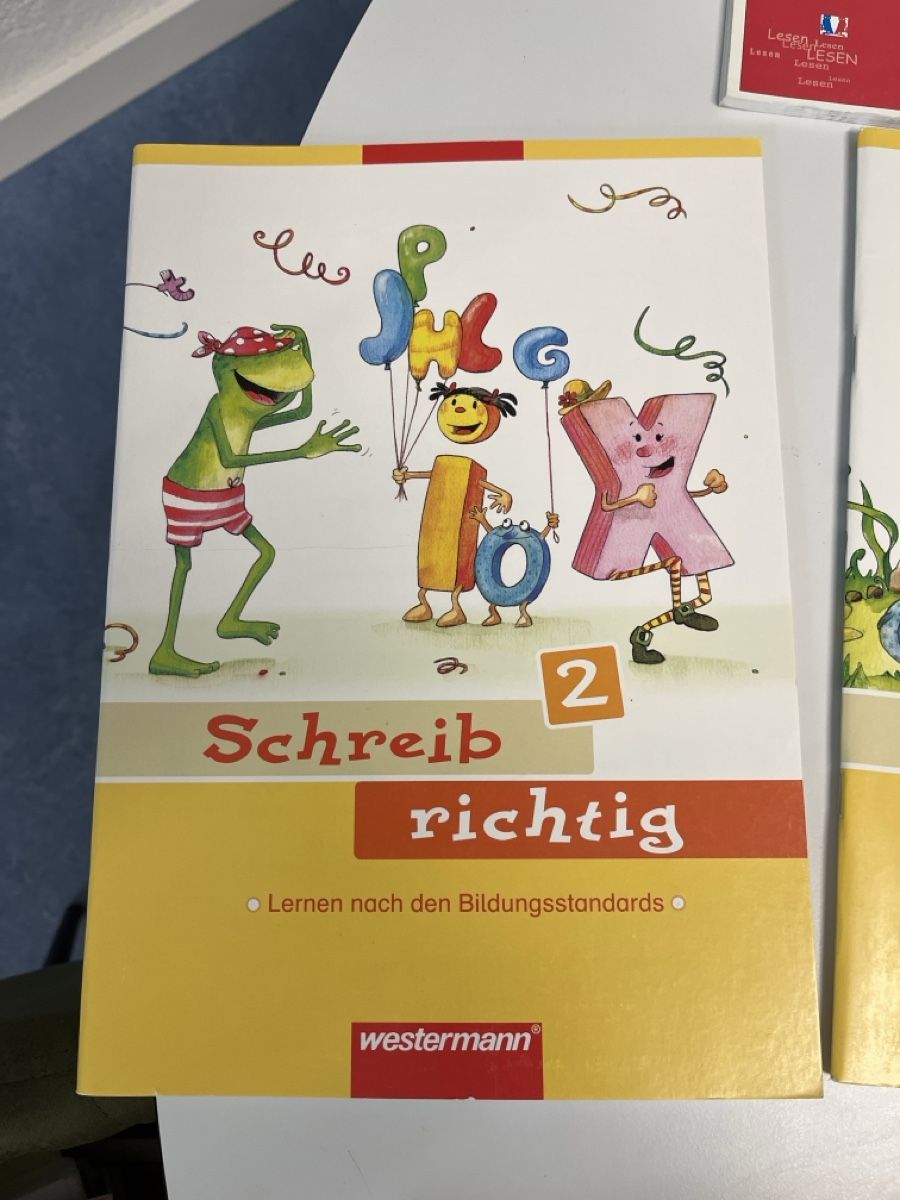 Bücher: Deutsch Lehrmittel 3. Klasse – Gebraucht aus Wolhusen von Sammler16 3