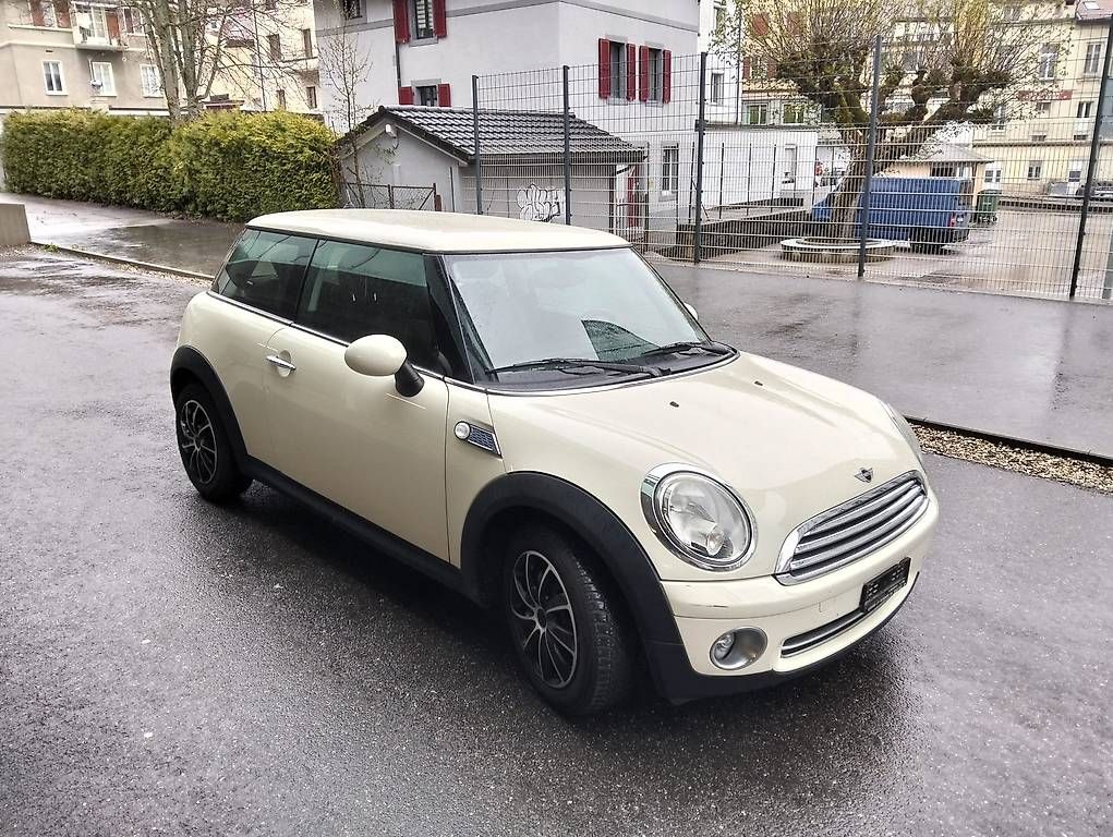 Autos: Mini one  – D'occasion à Ste-Croix par sal_l2r7 2