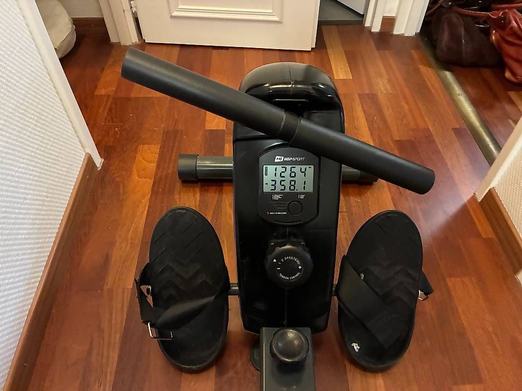 Hometrainer: Rameur pliable pour la maison : stable, solide, pliable. – Nuovo (secondo la descrizione) da Le Grand-Saconnex venduto da ano_7ljm 1