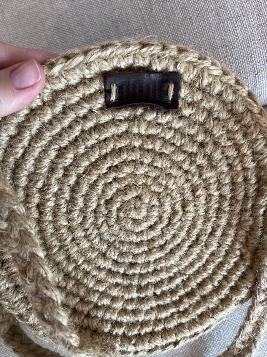 Borse da donna: Handmade Jute Circular Bag - Perfect Summer Accessory! – Nuovo (secondo la descrizione) da Goldau venduto da Kseniya123 3