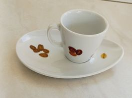 Langenthaler Porzellan Kaffeetasse Handbemalt