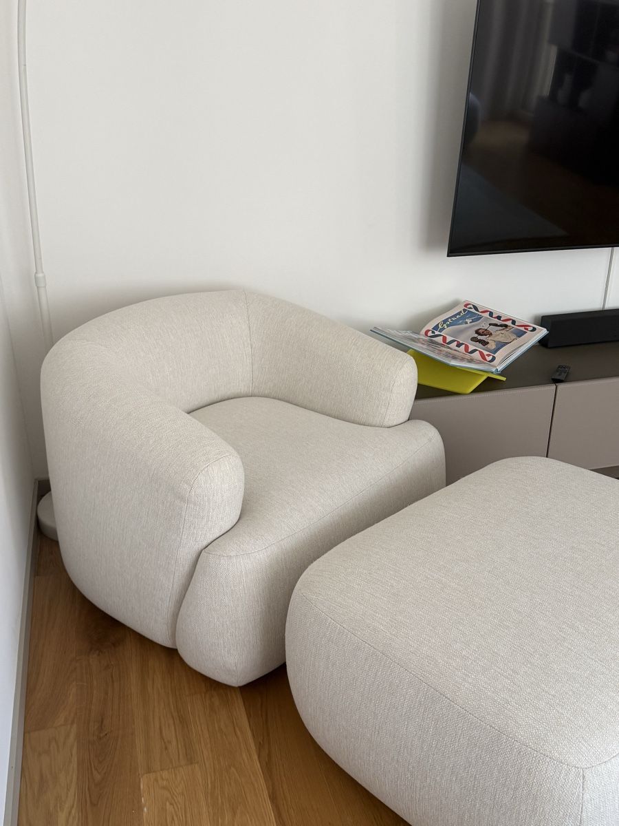 Westwing Sessel: Sessel Westwing Sofia beige neuwertiger Zustand – Gebraucht aus Zürich von and_v5kz 1