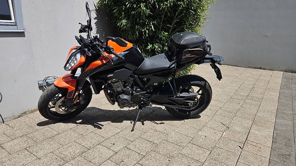 Strada: KTM 890 Duke – Usato da Galgenen venduto da lugi8