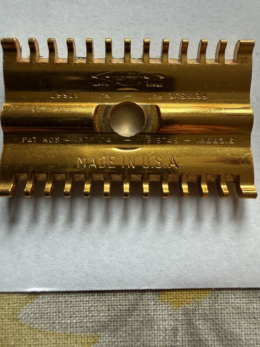 Gillette Rasoi & Lamette da barba: Vintage Gillette Set mit Box – Usato da Basel venduto da balenadelfino 5