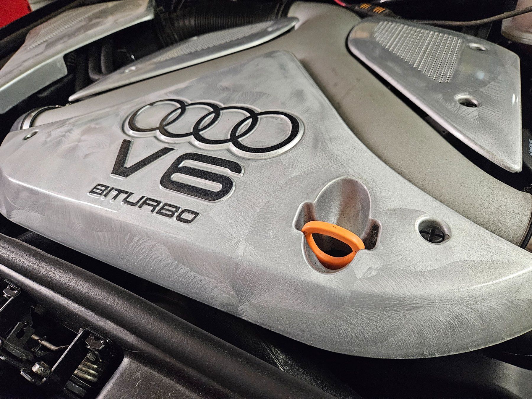 Audi Tutti pezzi di ricambio auto: Audi S4 b5 Motor Abdeckungen – Usato da Männedorf venduto da go-rs484 1