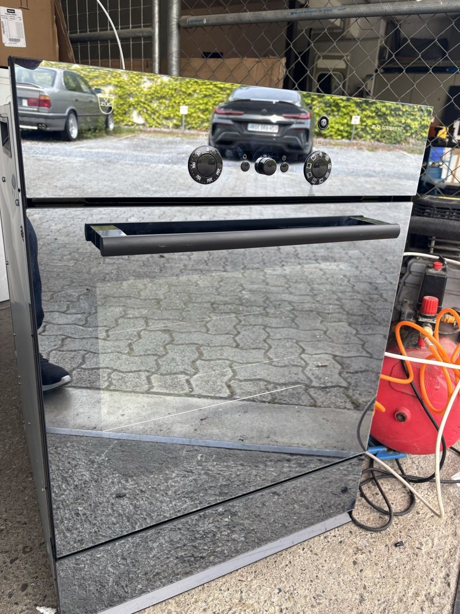 V-Zug Forni: Backofen Vzug neues – Nuovo (secondo la descrizione) da Birmensdorf ZH venduto da ShoopAgent8903