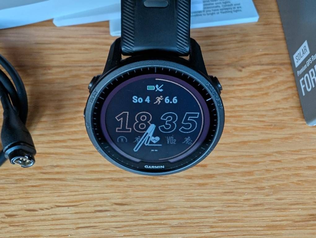 Garmin Smartwatch: Garmin Forerunner 955 Solar Schwarz – Usato da Innertkirchen venduto da Flir 1