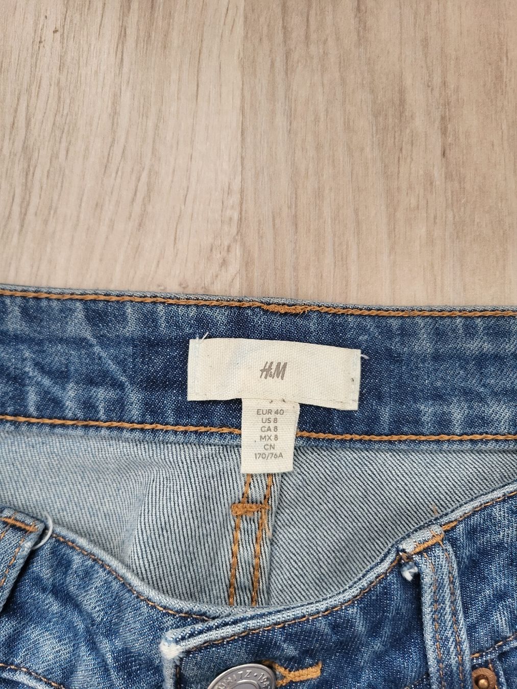 H&M Jeans: Jeans, H&M, Grösse 40, Regular Fit – Usato da Triengen venduto da len_pnj5 2