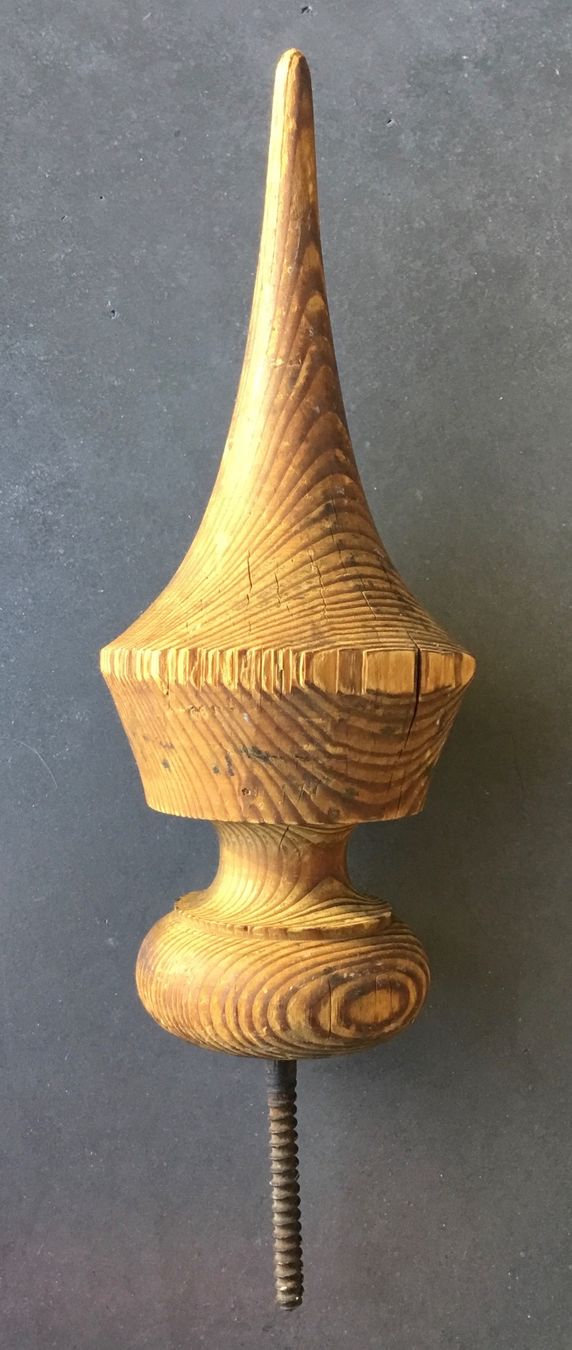 Articoli in legno: Turm- oder Fahnenspitze antik – Usato da Eggersriet venduto da Wiese61 2