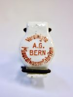 kleine alte Flasche VEREINIGTE MINERALWASSERFABRIKEN AG BERN