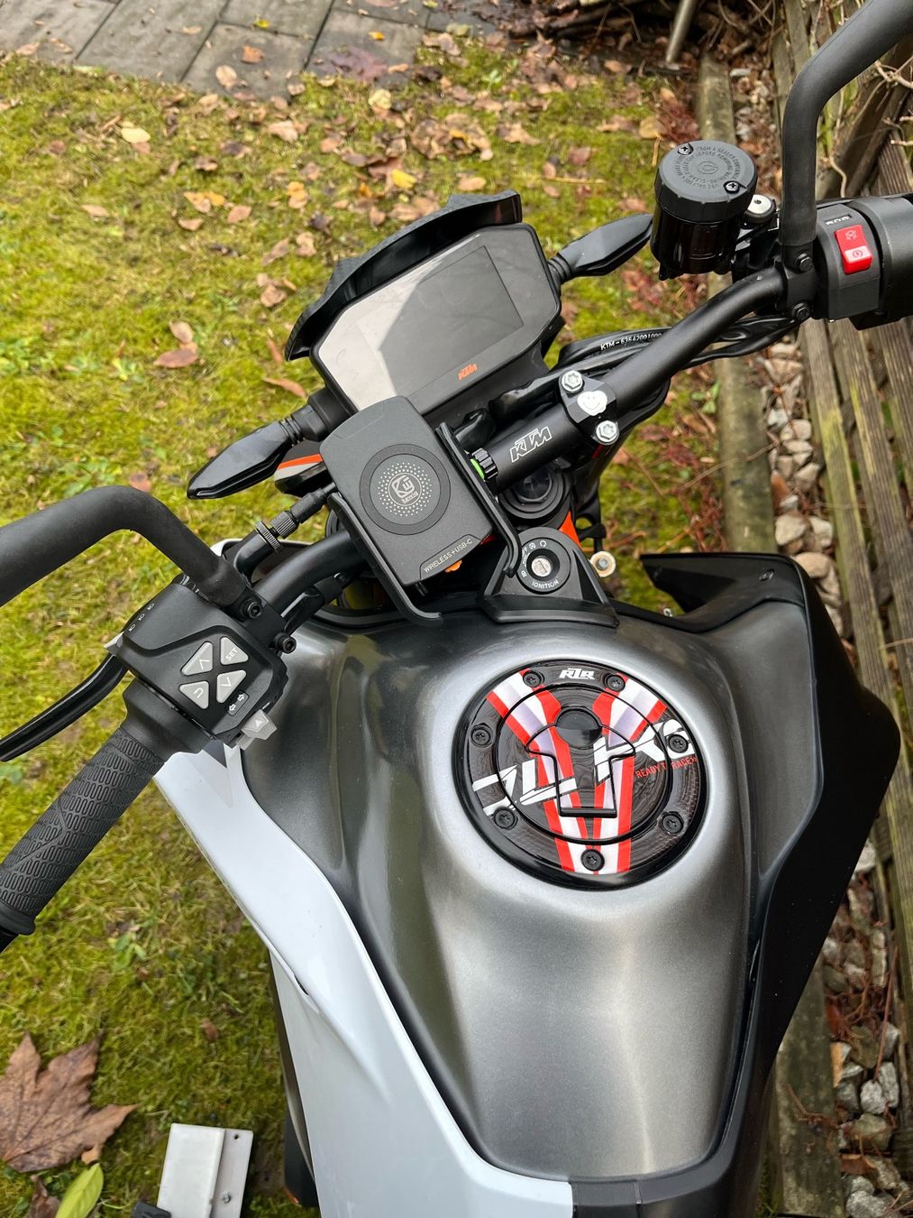 KTM Strada: KTM Duke 890 R – Usato da Lenzburg venduto da r_mendes 4