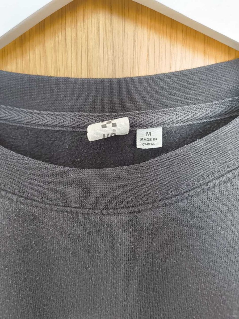 Pullover & Sweatshirts: Vans Pullover schwarz Grösse M – Gebraucht aus Schwarzenburg von Tvona 4