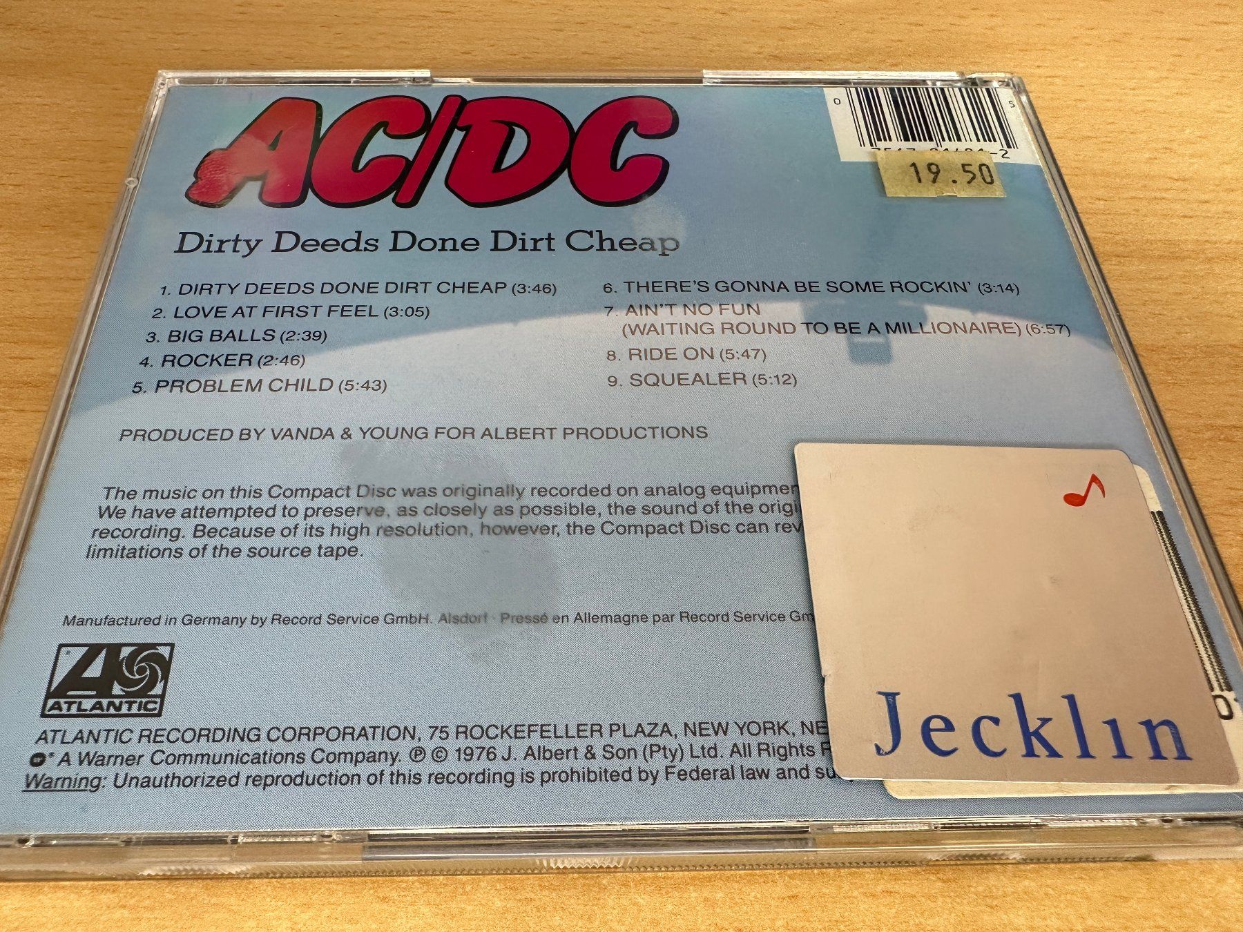 CD: AC/DC – Dirty Deeds Done Dirt Cheap – Usato da Rikon im Tösstal venduto da Alpenmutz 1