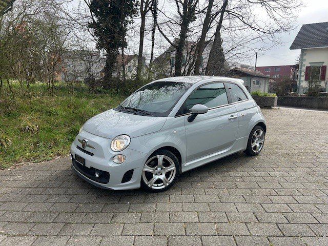 Fiat 500 Abarth 1.4 T 135 PS Fahrzeug ab Platz ohne Garantie