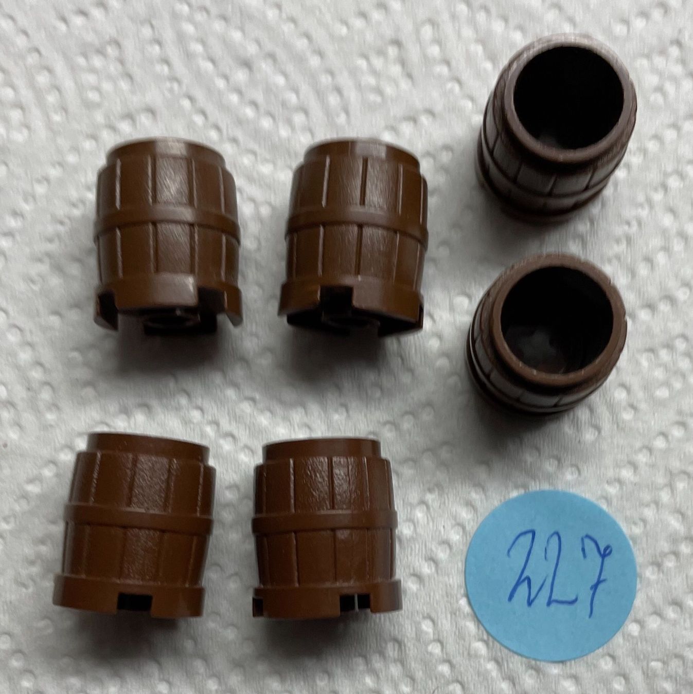 Lego Giocattoli: 6 Lego Munitionfässer – Usato da Rheinfelden venduto da zim_2hqc