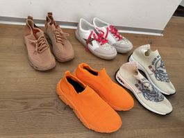 4 Paar Damen Sneaker Gr. 40 versch.  Modelle neu/neuwerti