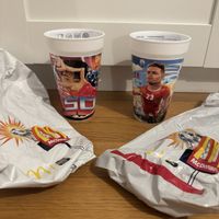 McDonald's WM 2026 Becher Shaqiri und Son
