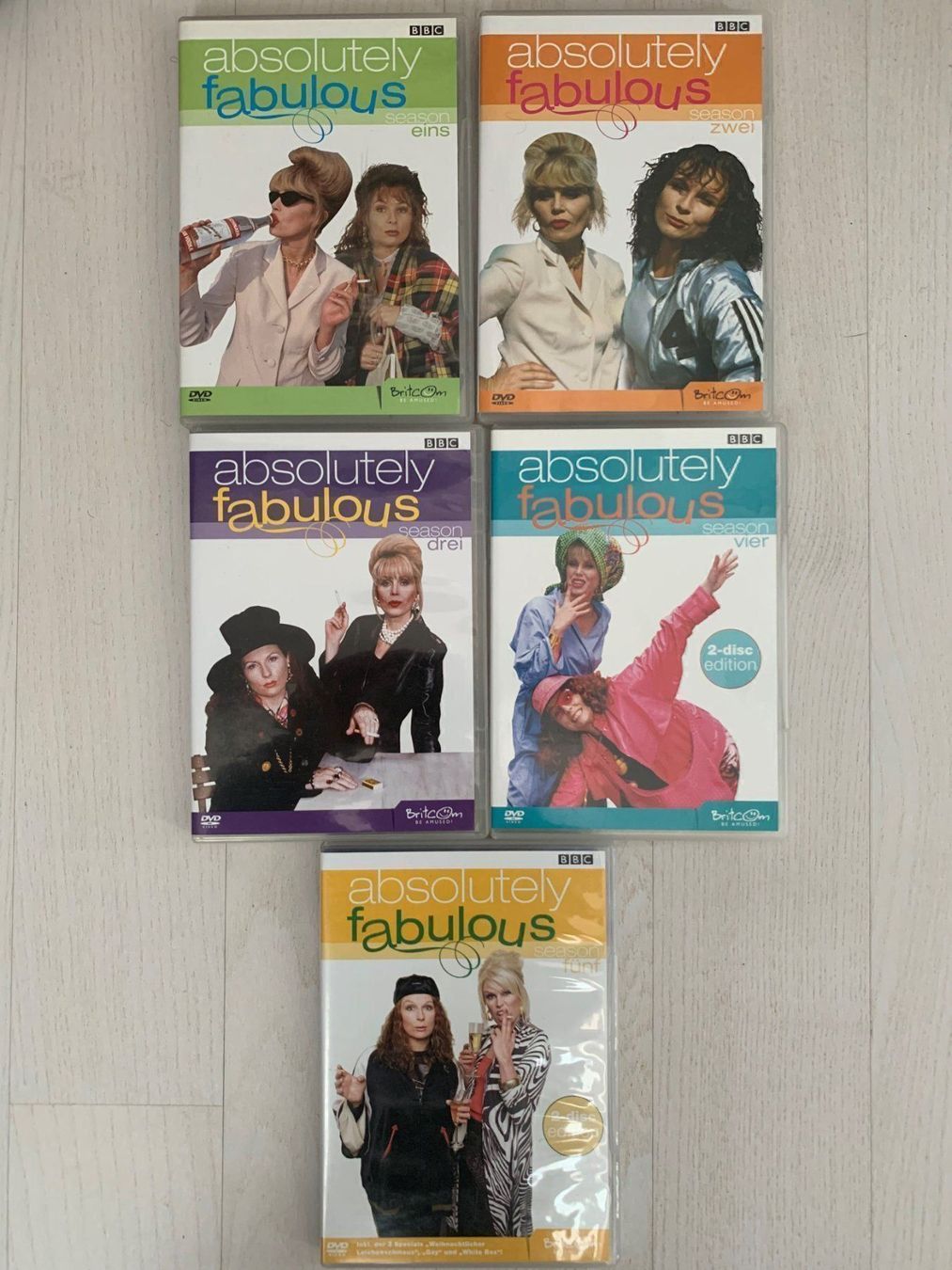 Tutti i DVDs: Absolutly Fabulous - Staffeln 1-5 – Usato da Volketswil venduto da zwitsch33