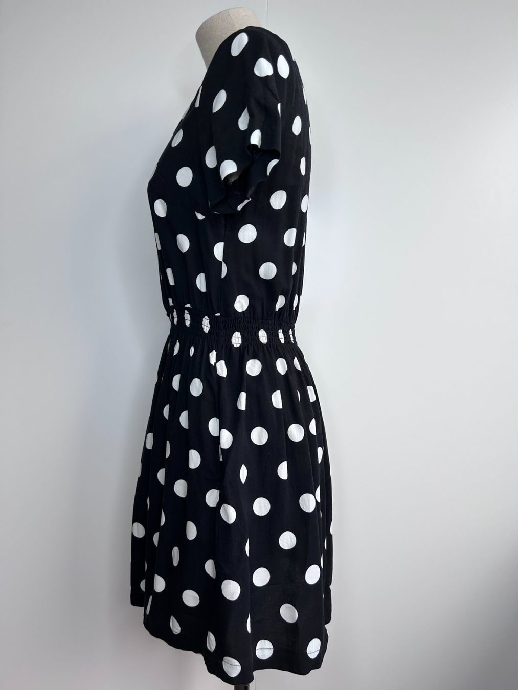 H&M Vestiti: H&M Dress with Polka Dots – Usato da St. Gallen venduto da look-twice 1