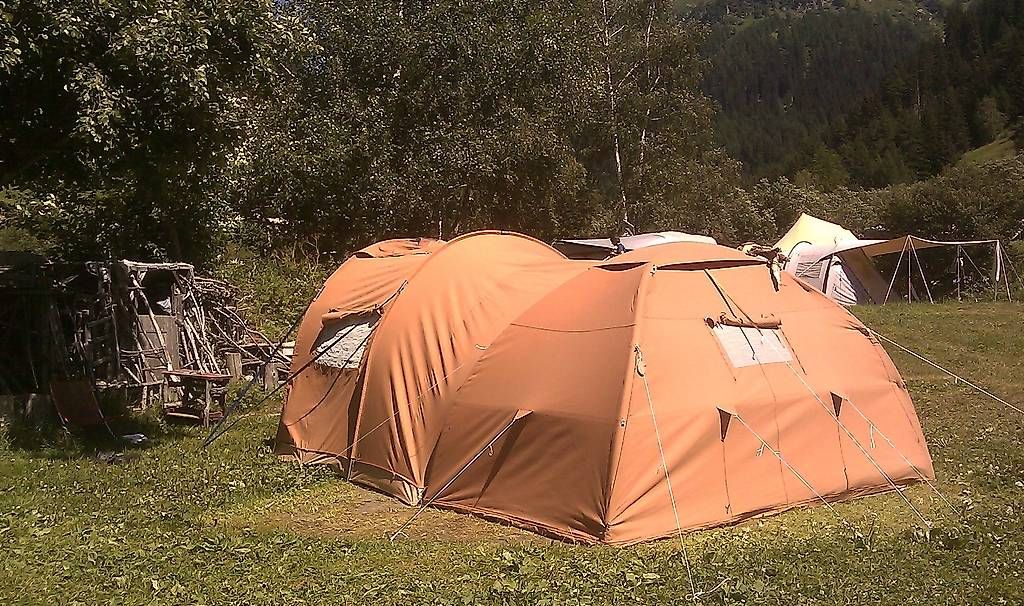 Zelte: Swiss Iglu Zelt – Gebraucht aus Bern von Danpan