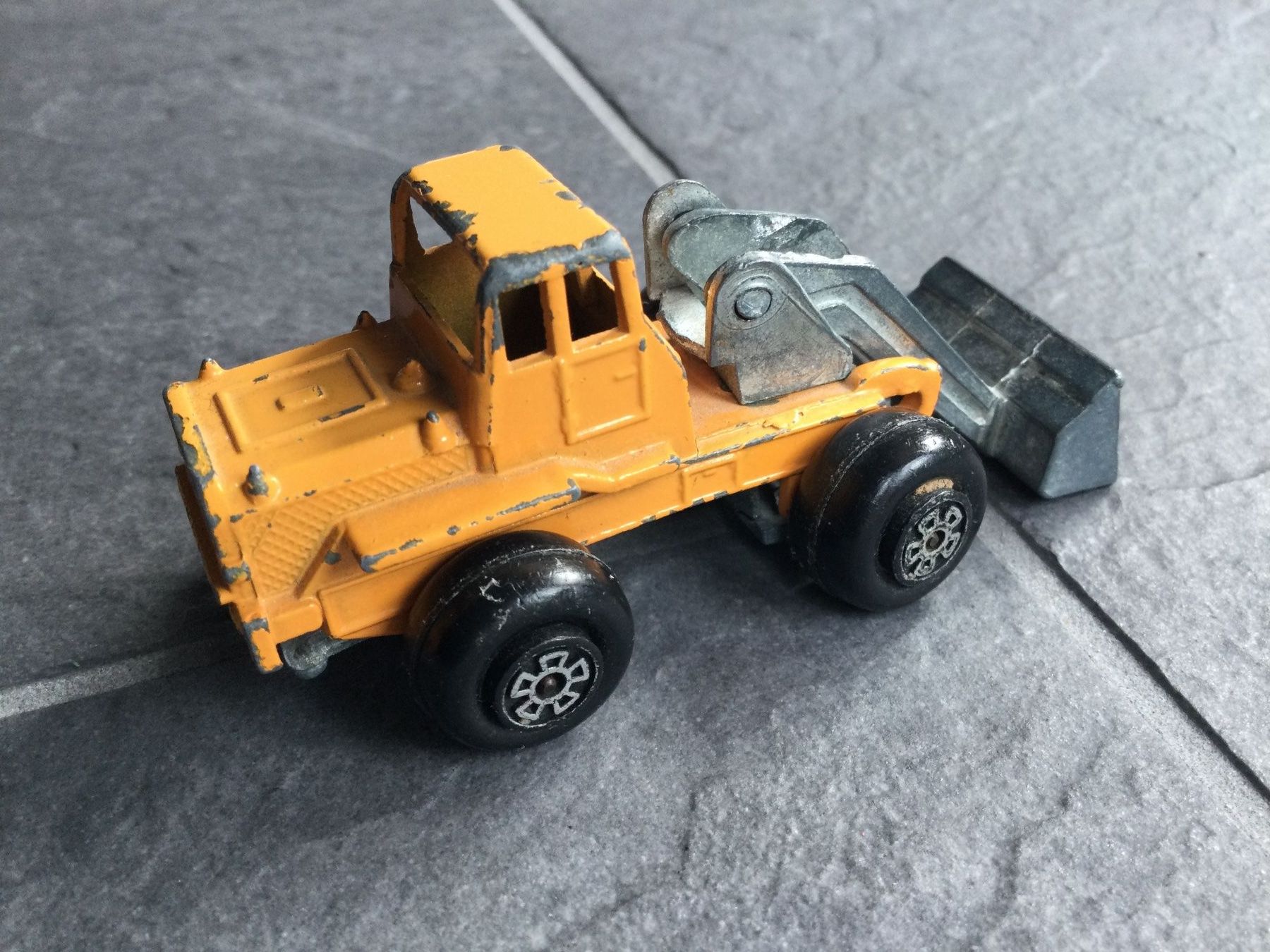 Modellini d'auto: Guisval Radlader mit Metallschaufel selten – Usato da Zürich venduto da Lukeinstinct