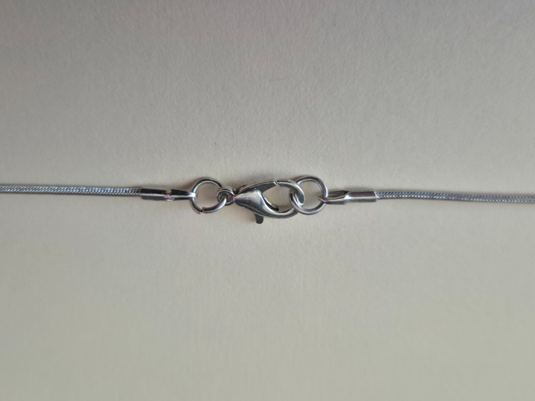 Ketten: Collier Pendentif Vampire Diaries avec Chaîne – Gebraucht aus Riddes von flo_ngl8 2
