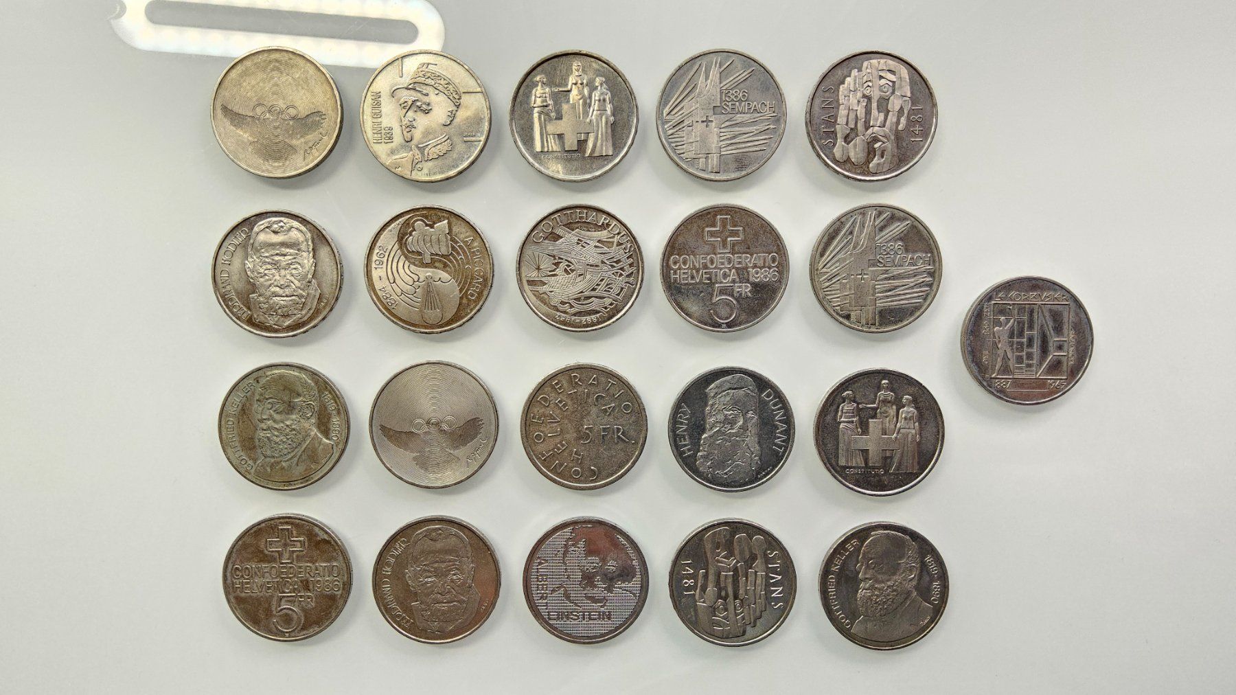 Tutti le monete: Collection 21 pièces de 5.- commémorative – Usato da Malleray venduto da Frederic24 1