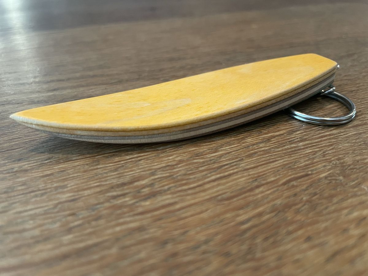 Schlüsselanhänger & - bänder: Schlüsselanhänger Surfbrett – Neu und originalverpackt aus Schliern b. Köniz von Speedyrace 4