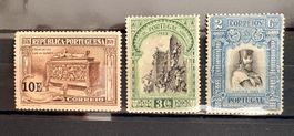 Lot de 3 timbres poste Portugal années 1922 à 1928